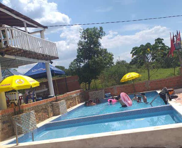 posada los marianos piribebuy